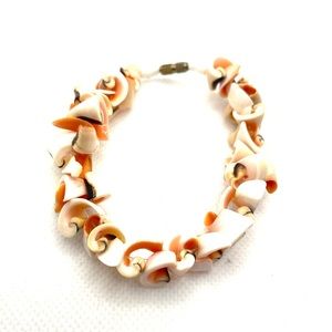 Bracelet Sea Shells Pink Boho Silver Tone Barrel Clasp 8”